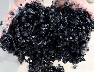 毕节沥青冷补料（沥青砂）的优势特点与施工流程解析